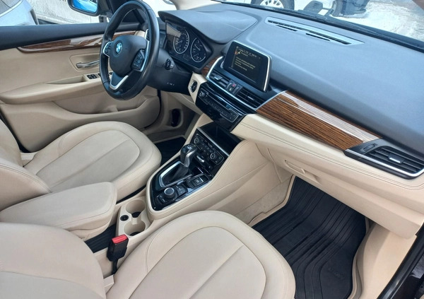 BMW Seria 2 cena 56700 przebieg: 92452, rok produkcji 2015 z Nowe Miasteczko małe 352